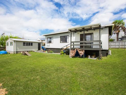12 Kawau View Road, Snells Beach