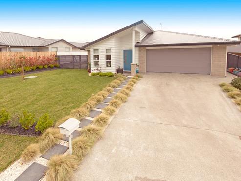 5 Kelly Greens, Silverdale