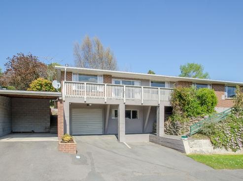 5 Coach Road, Fairfield