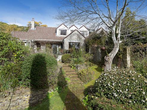 25 Howard Street, Macandrew Bay
