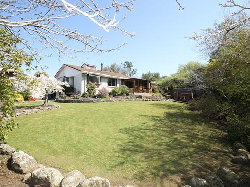 69 Walton Park Avenue, Fairfield
