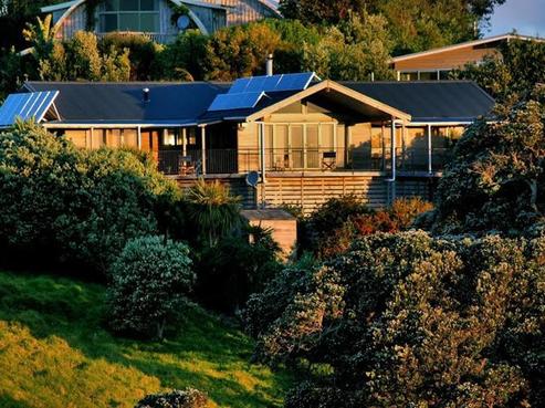 12 Ocean View Crescent, Rakino Island