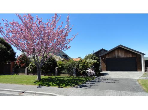 15 Fairweather Crescent, Kaiapoi