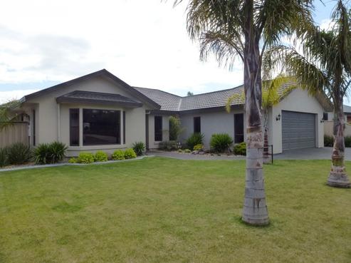 5 Kirkpatrick Place, Havelock North