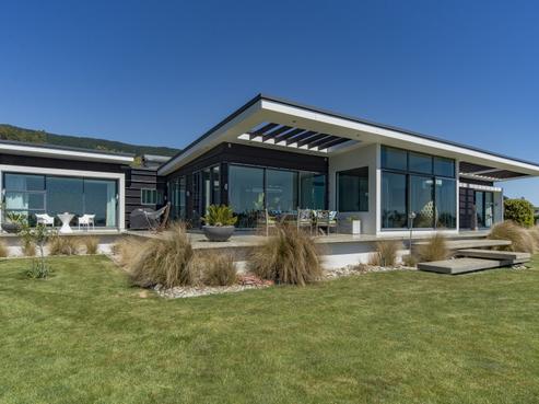 22 Highfield Grove, Richmond