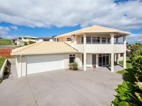 6 Island View Heights, Coastlands