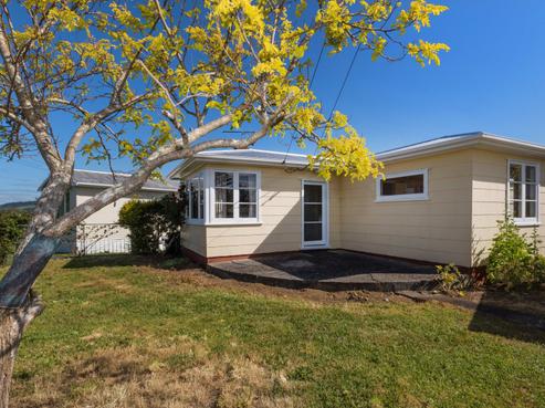 100 Howard Road, Orere Point