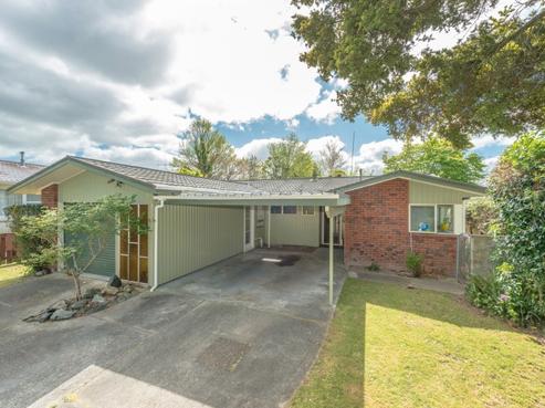 17 Fernleigh Street, Chartwell
