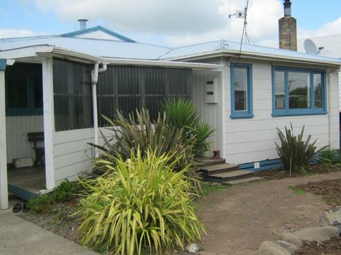11 Brenan Street, Paeroa