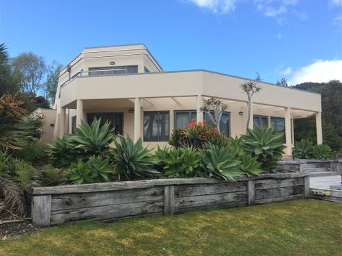 537 Waterways Parade, Pauanui