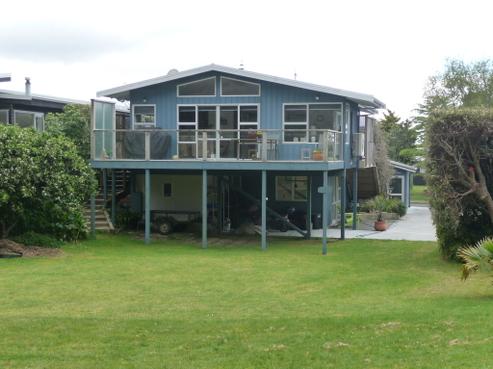 145 Patuwai Drive, Whangamata