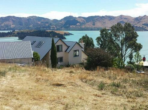 2 Doris Faigan Lane, Charteris Bay