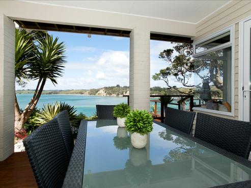11 Ferry Road, Arkles Bay