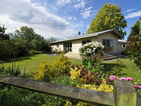 2466 State Highway 2, Greytown