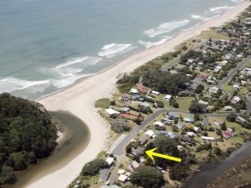 61 Fishermans Bend, Whiritoa