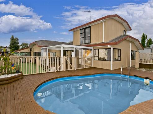4 Landsberg Way, Windsor Park