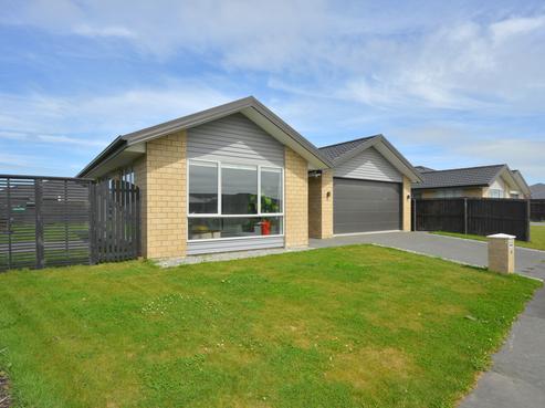 50 Bennington Way, Wigram