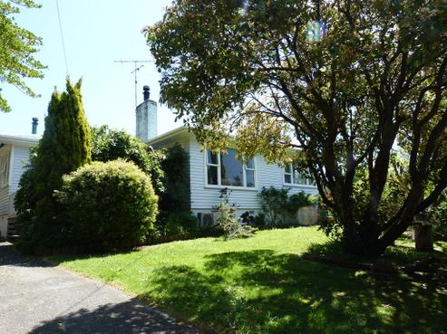 57 Watt Street, Featherston
