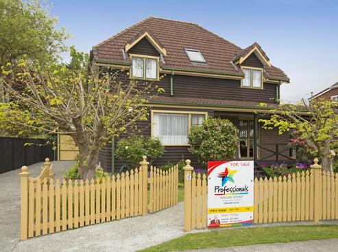 6 Waddington Drive, Naenae