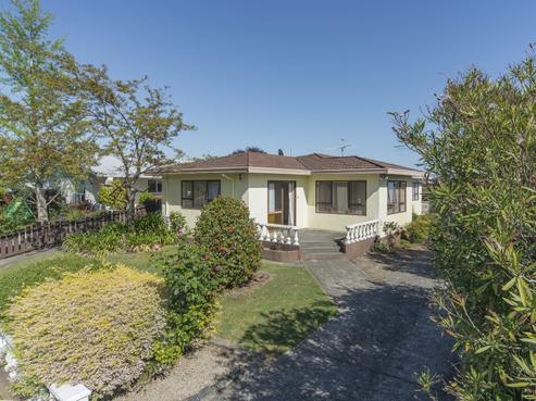 5 Porritt Place, Stoke