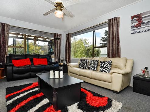 18 Elvira Place, Ranui