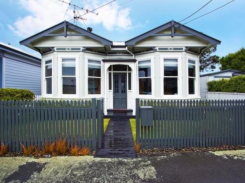 2 John Street, Petone