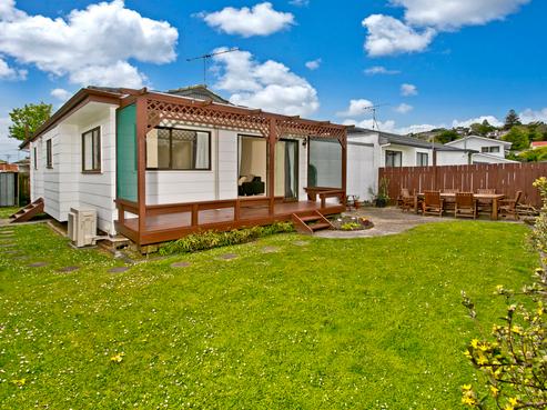 12A Mannering Place, Hillcrest