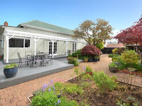 137 Kenmure Road, Kenmure