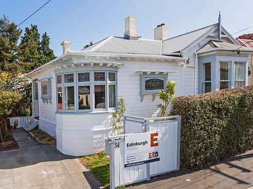 54 Pacific Street, Roslyn