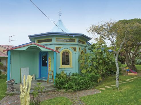 1088 Brighton Road, Brighton
