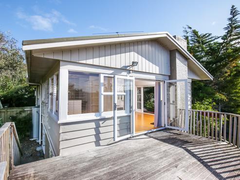 1/2 Firth Road, Torbay
