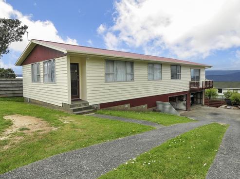 23 Reese Jones Grove, Maungaraki