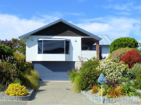 22 Koromiko Crescent, Diamond Harbour