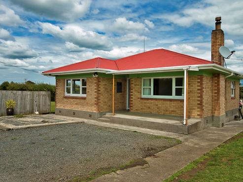 2166 Buckland Road, Buckland