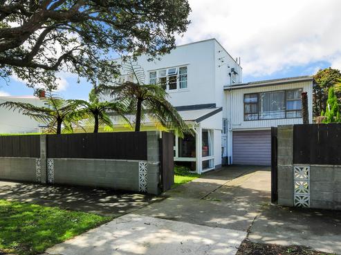 88 Randwick Road, Moera