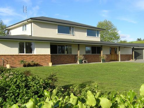 215 Somerville Road, Tapapa