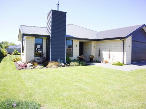 5 Orchard Grove, Netherby