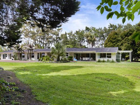 691 Kahikatea Flat Road, Waitoki