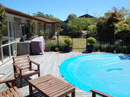 5 Pinewood Grove, Paraparaumu Beach