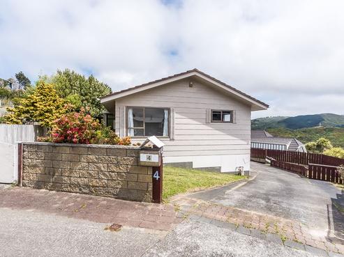 4 Bluff Close, Kelson