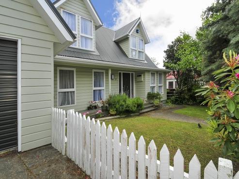 10 Haast Close, Kelson