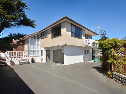 171 Victoria Road, Saint Clair