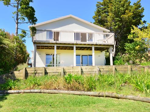 5 Rata Road, Stanmore Bay