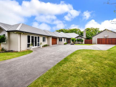5 Glencairn Place, Buckland