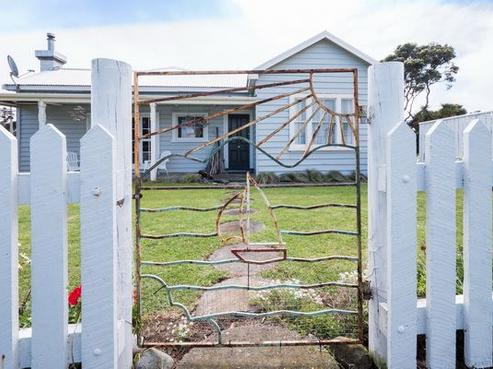 10 Allison Street, Opunake