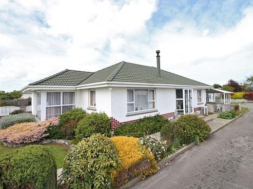 44 Eden Crescent, Glengarry
