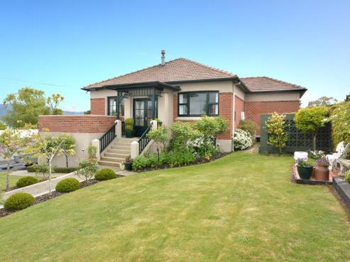 8 Braeburn Street, Vauxhall