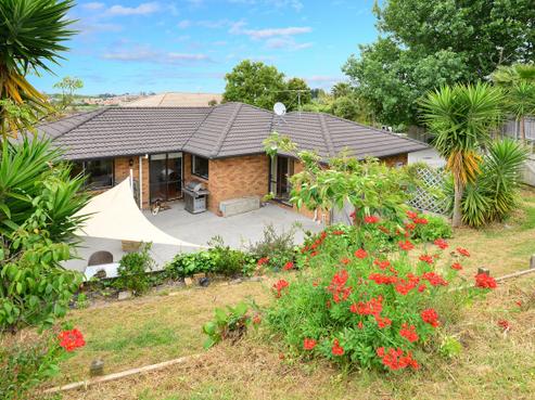 14 Castaway Place, Gulf Harbour