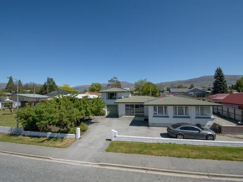 37 Alpha Street, Cromwell