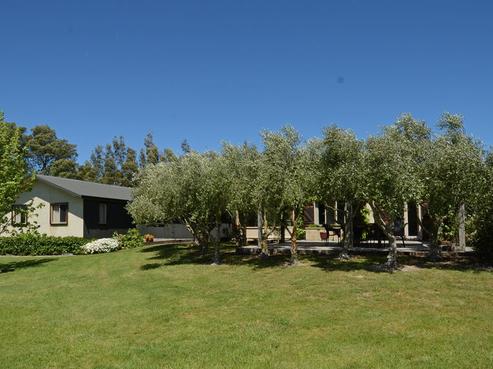 105 Dublin Street, Martinborough